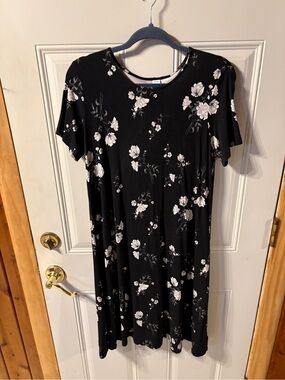 Maurices Black Floral Midi Dress Size Medium Tall